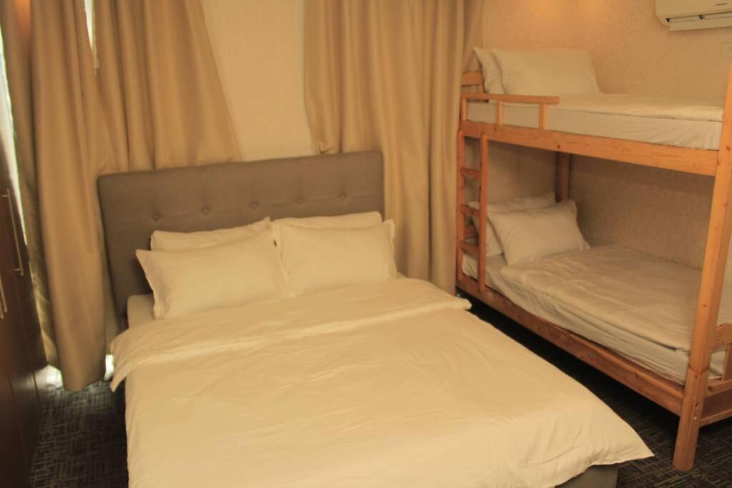 A2J Luxury 1Br Balcony Suite Near Venice Mall Bgc Manila Kültér fotó