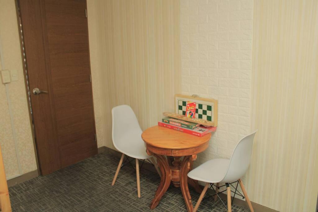 A2J Luxury 1Br Balcony Suite Near Venice Mall Bgc Manila Kültér fotó