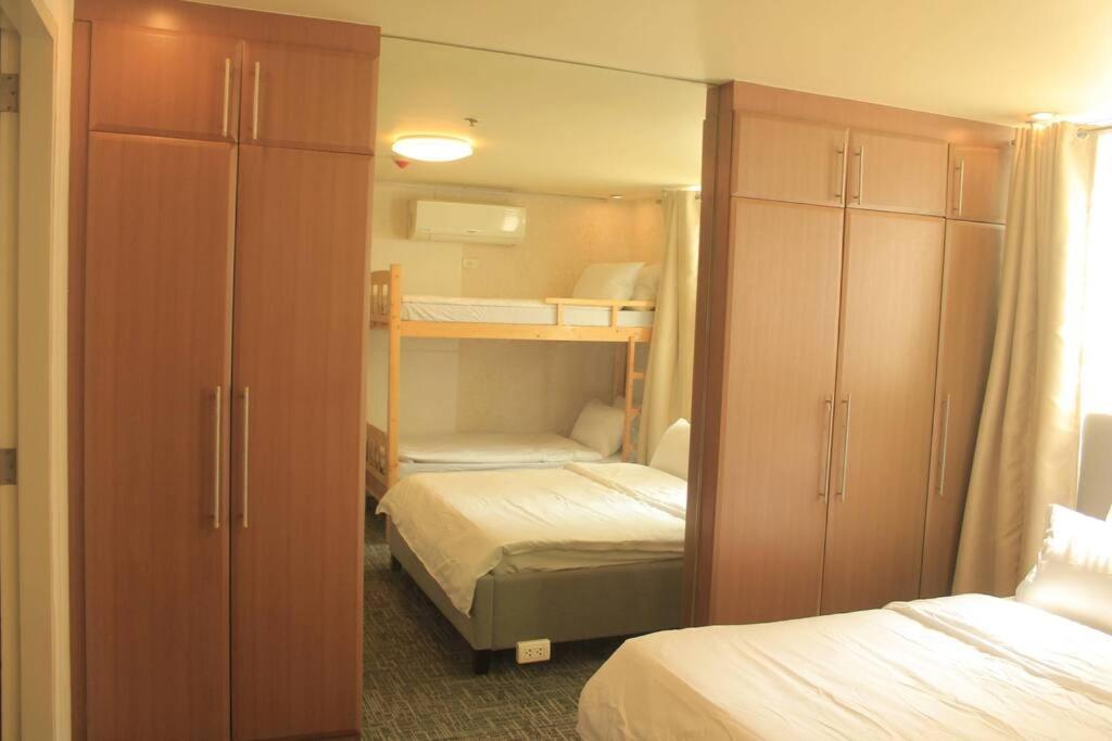 A2J Luxury 1Br Balcony Suite Near Venice Mall Bgc Manila Kültér fotó