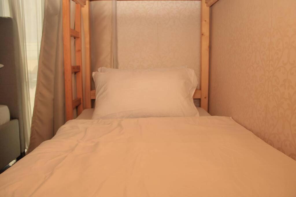 A2J Luxury 1Br Balcony Suite Near Venice Mall Bgc Manila Kültér fotó